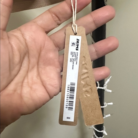 Skims Witless Form‎ T-Shirt Bra - Picture 6 of 7